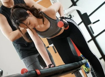 Người phụ nữ thiếu thốn tình dục với anh PT số hưởng chén nhau